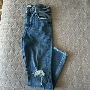 Size 4 old navy rockstar super skinny high rise jeans